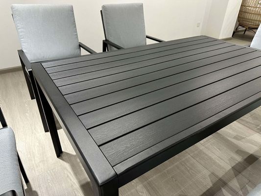 Настенный столик L150xW90xH73cm с столовой поверхностью из HDPE и металлической рамой