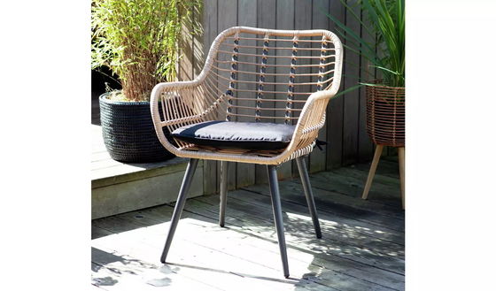 Преобрази свой сад с AJUNION 4 Piece All Weather Wicker Outdoor Furniture